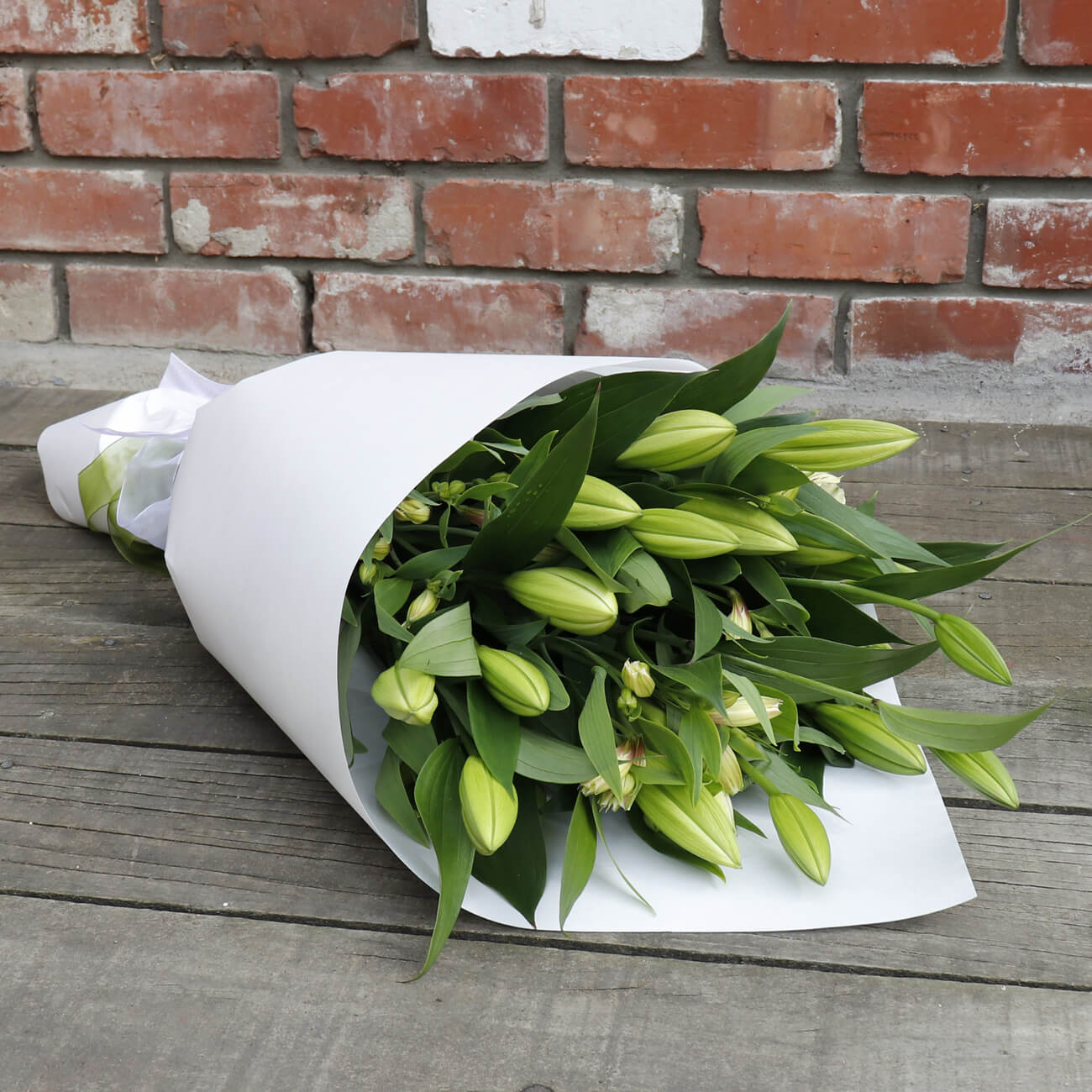 how we deliver lillies to you