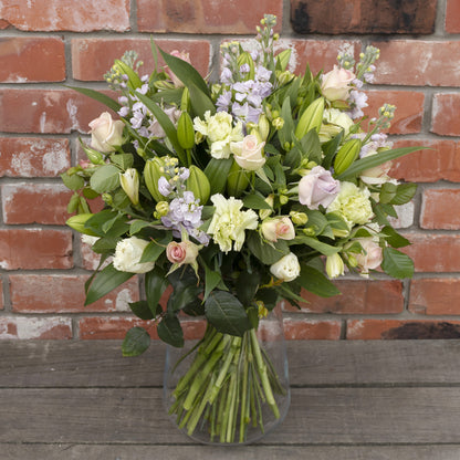 Pastel bouquet arrangement. 